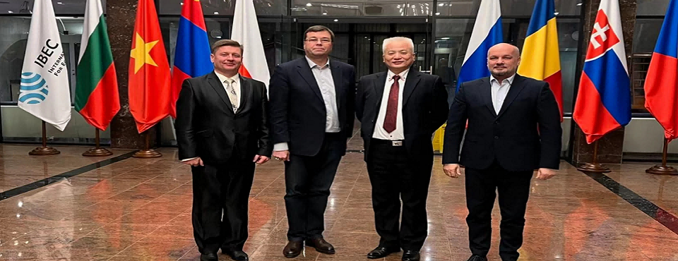 軒轅集團代表團與俄國際技術基金會、國際經濟合作銀行洽談合作