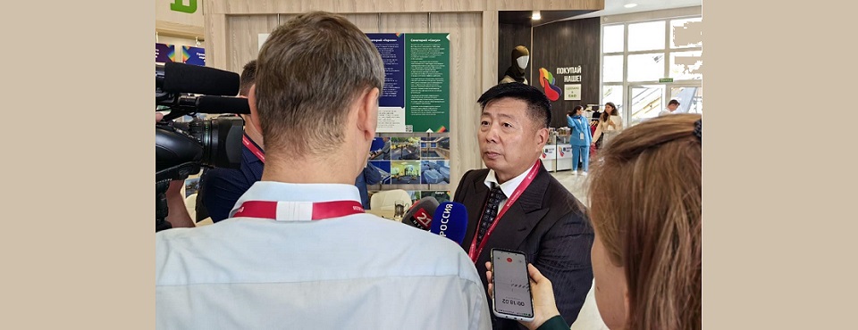 軒轅集團(tuán)執(zhí)行總裁接受媒體采訪
